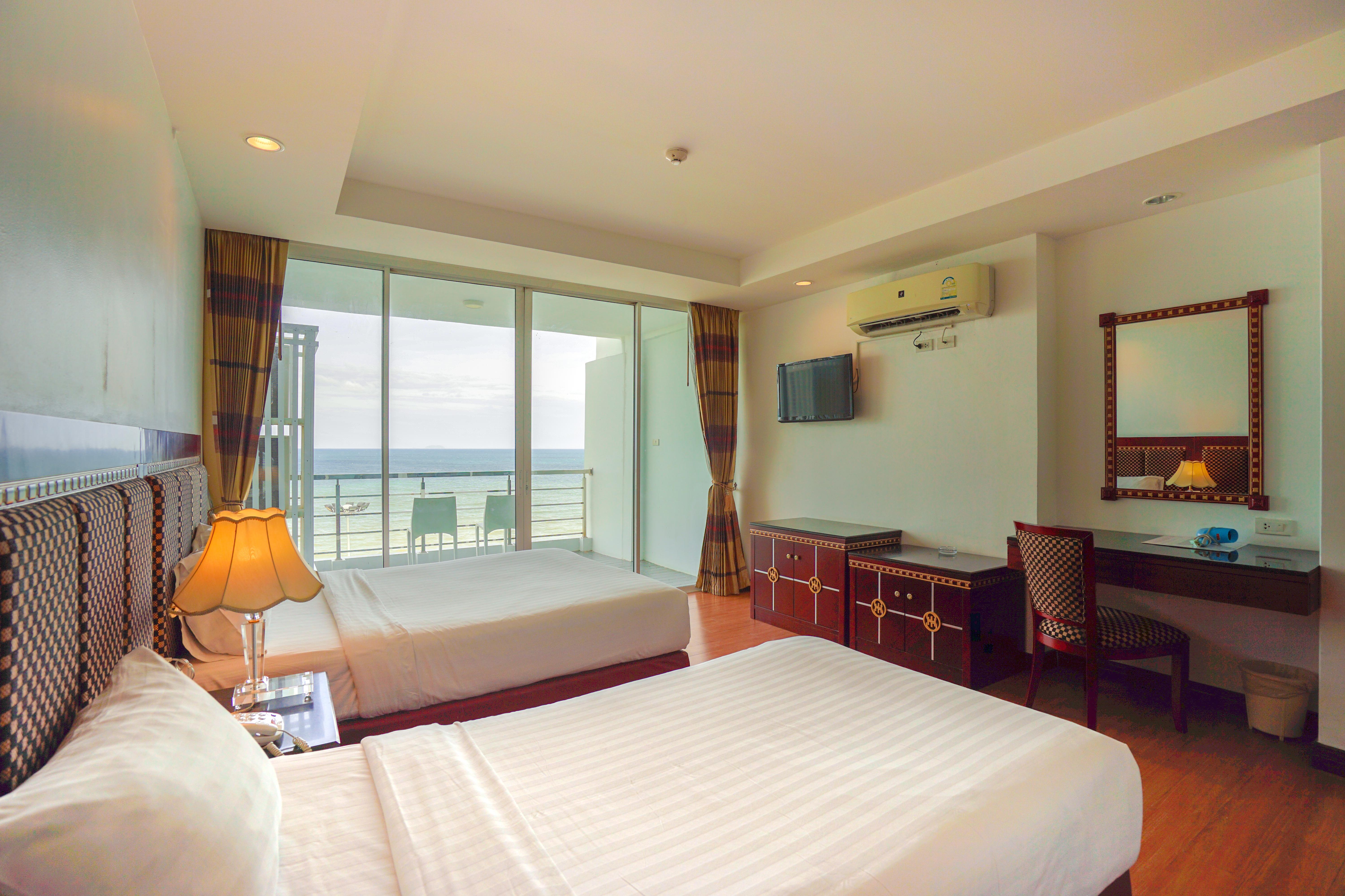 Jomtien Hisotel Praia de Jomtien Exterior foto