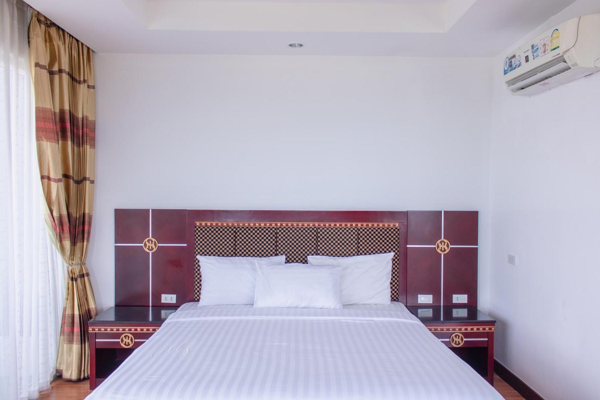 Jomtien Hisotel Praia de Jomtien Exterior foto