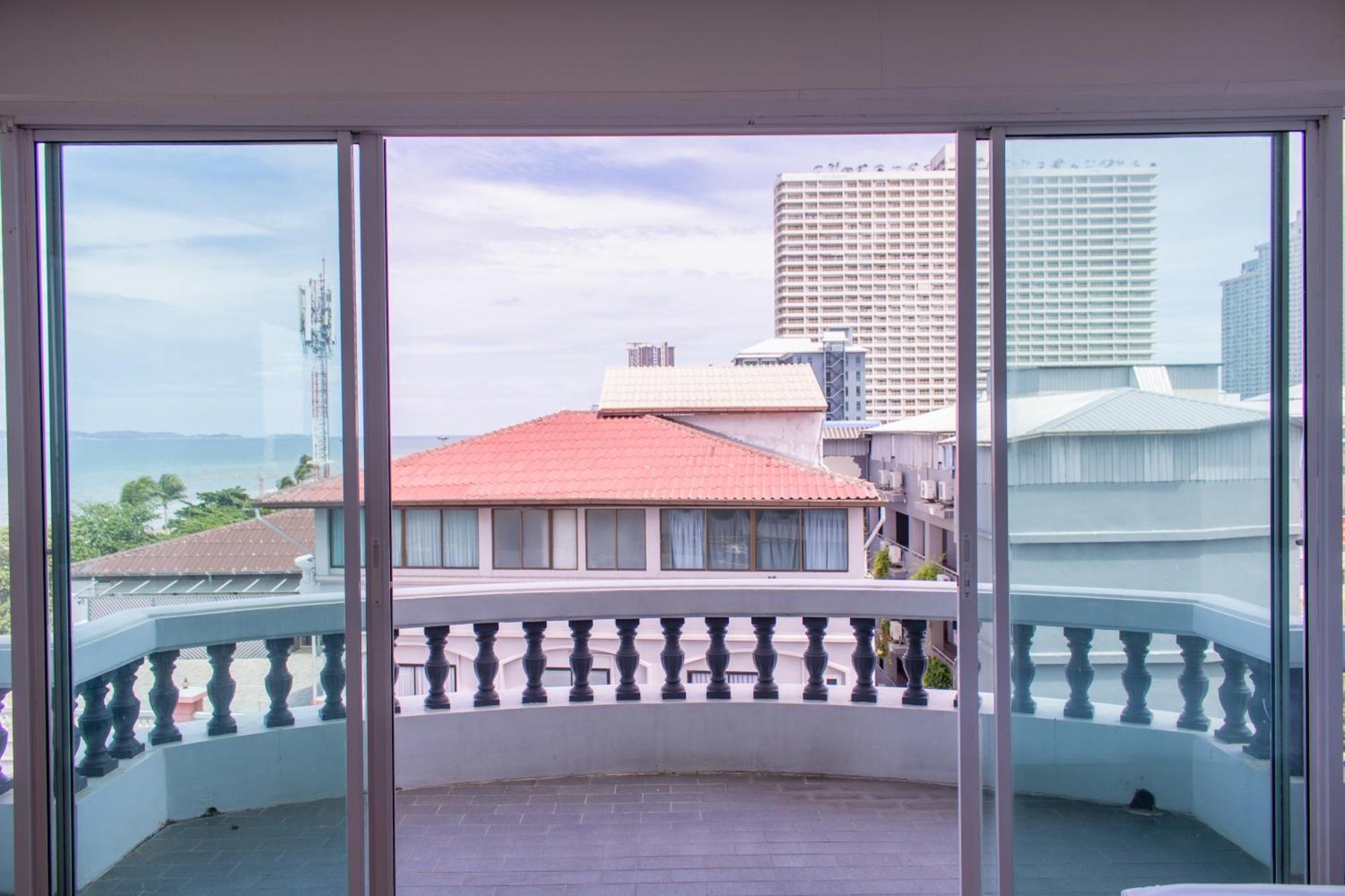 Jomtien Hisotel Praia de Jomtien Exterior foto