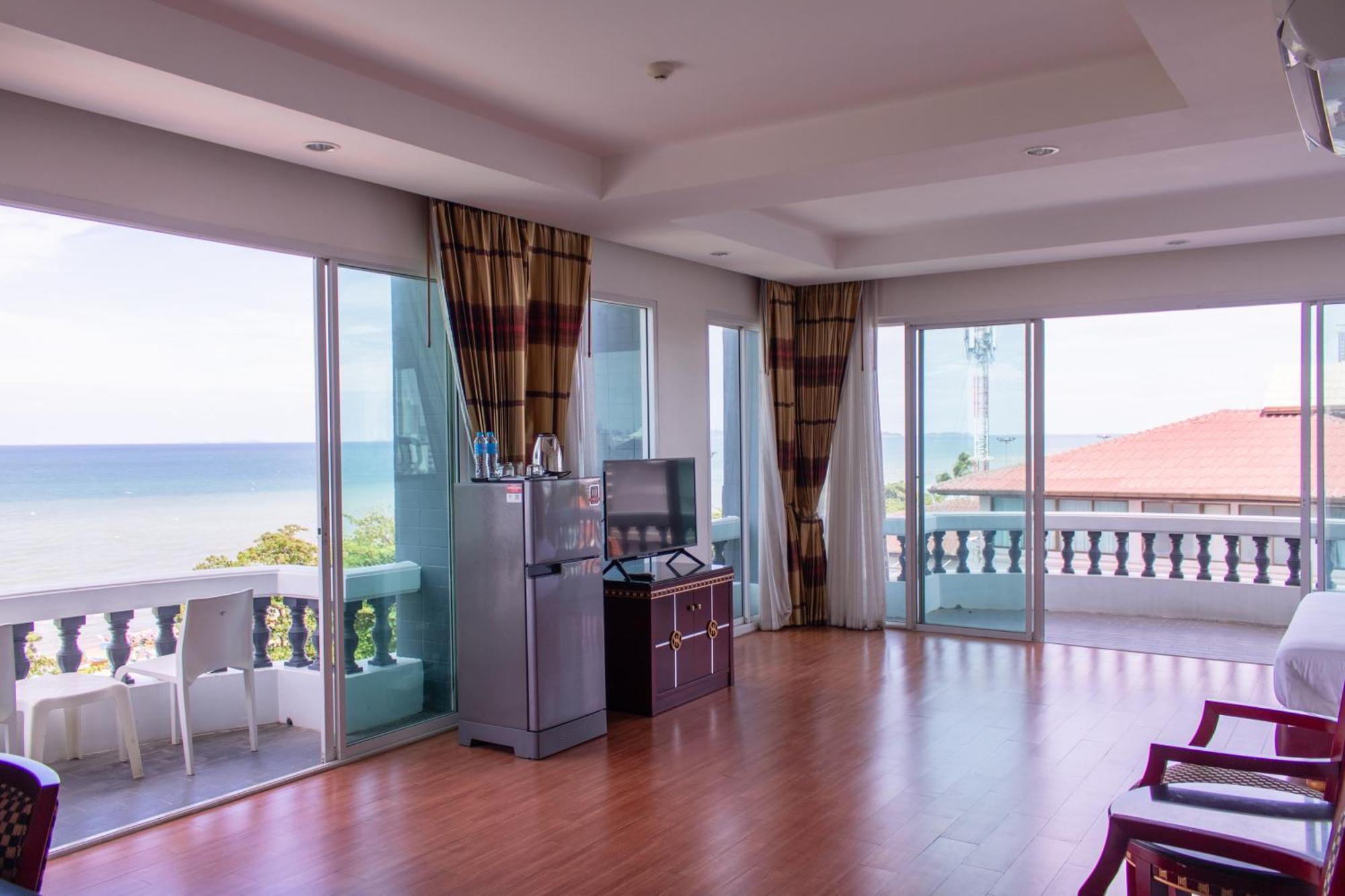 Jomtien Hisotel Praia de Jomtien Exterior foto
