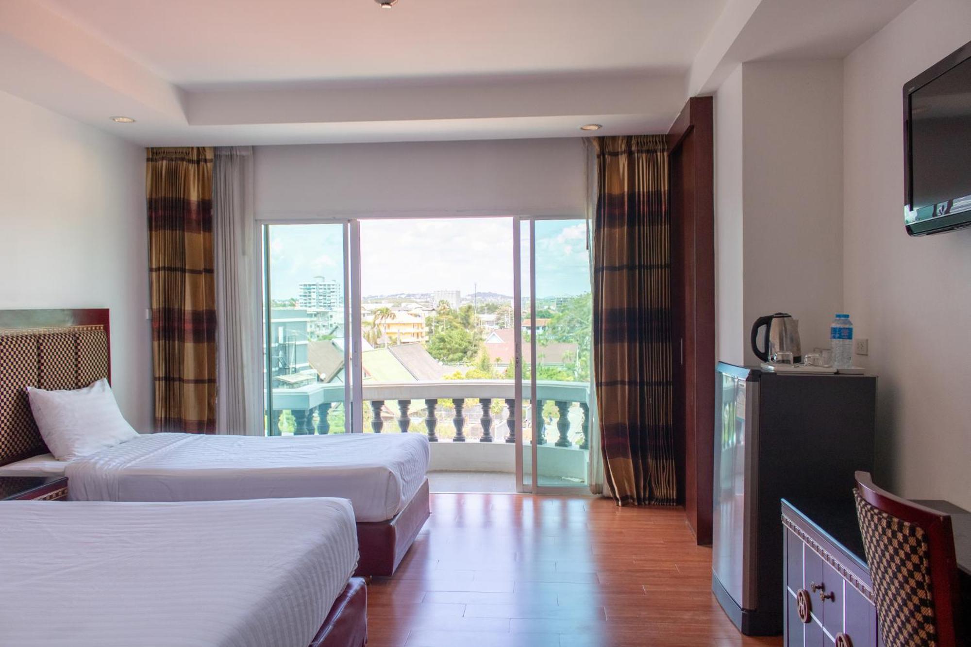 Jomtien Hisotel Praia de Jomtien Exterior foto