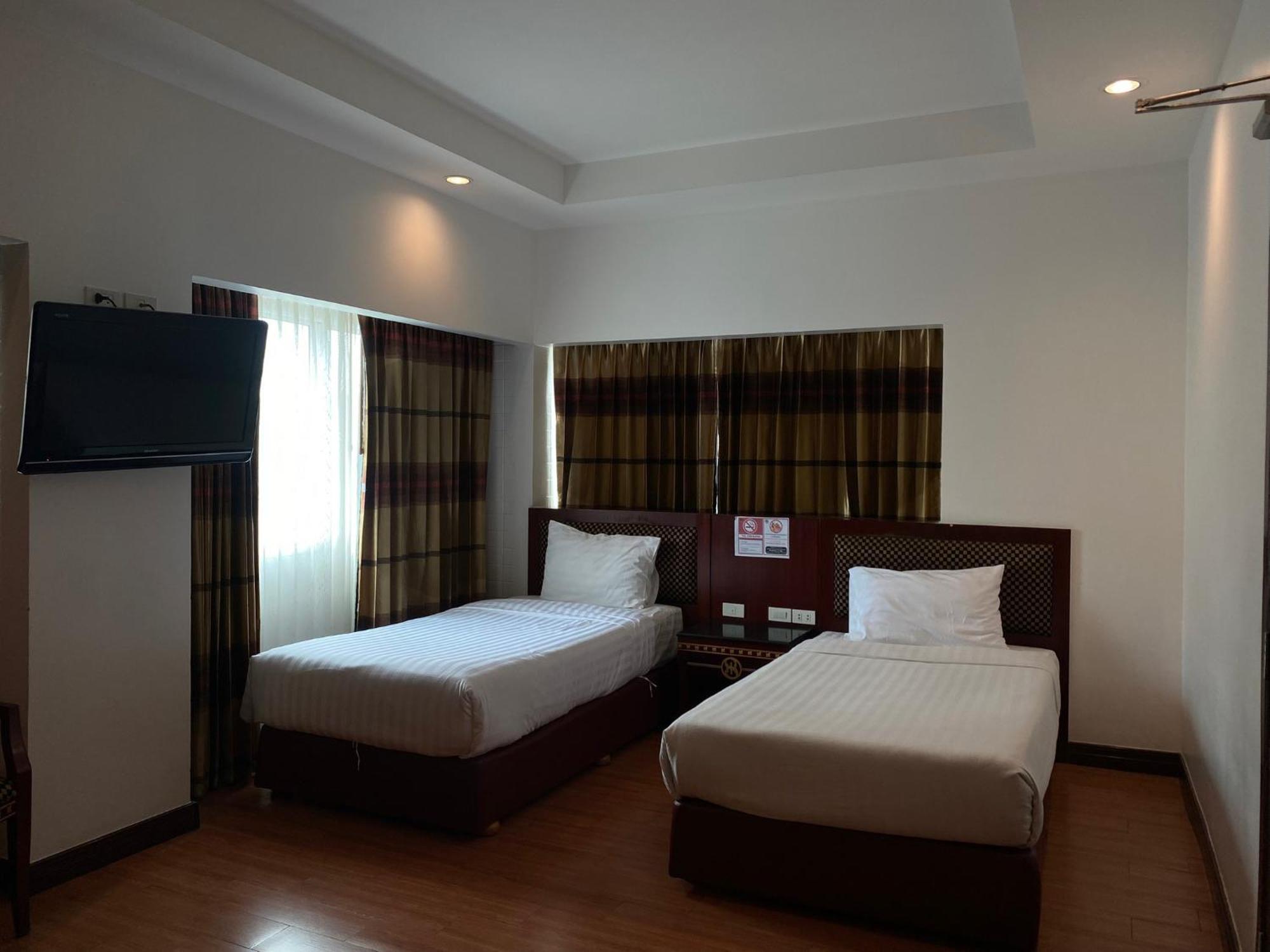 Jomtien Hisotel Praia de Jomtien Exterior foto