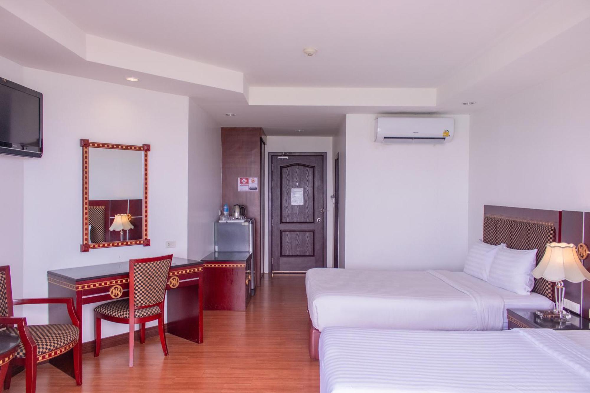Jomtien Hisotel Praia de Jomtien Exterior foto