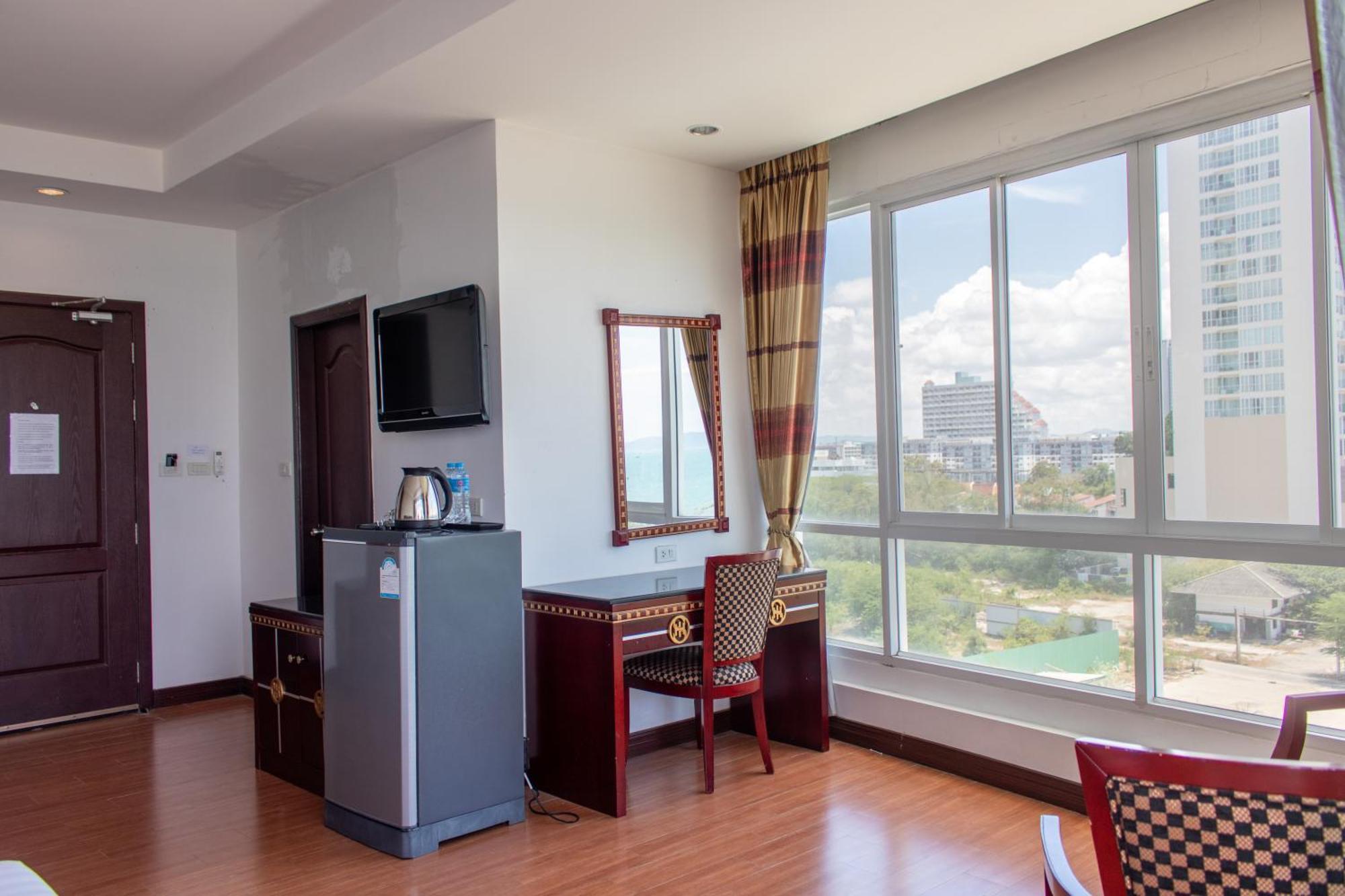 Jomtien Hisotel Praia de Jomtien Exterior foto