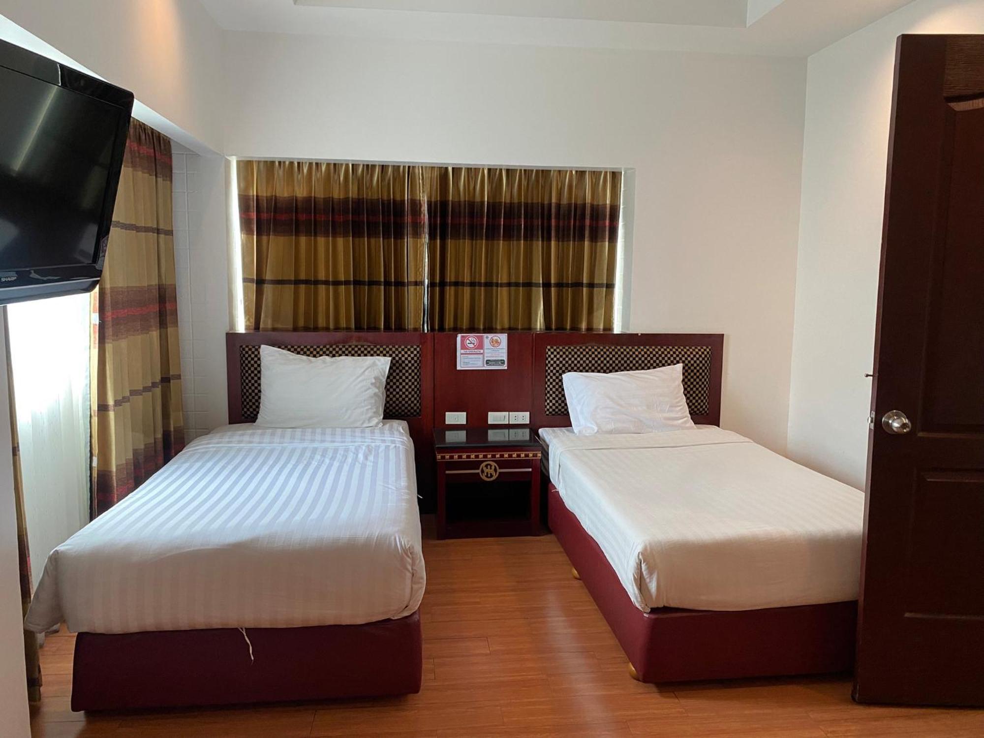 Jomtien Hisotel Praia de Jomtien Exterior foto